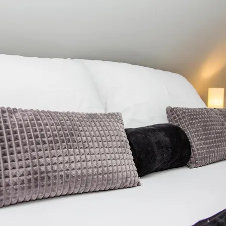 Guest house Feher Akac 3*