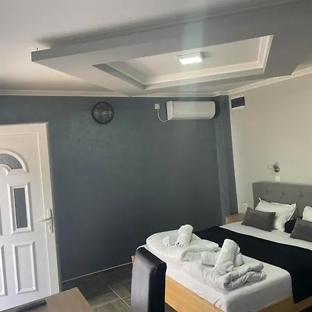 בית הארחה Feher Akac Palić