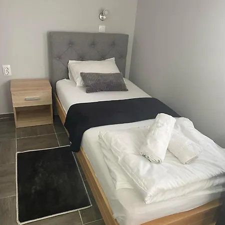 Feher Akac Guest house 3*